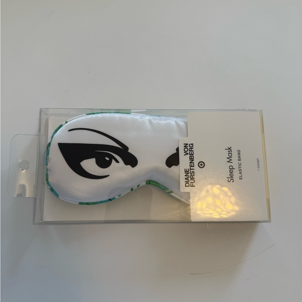 Diane von Furstenberg White Sleep Mask
